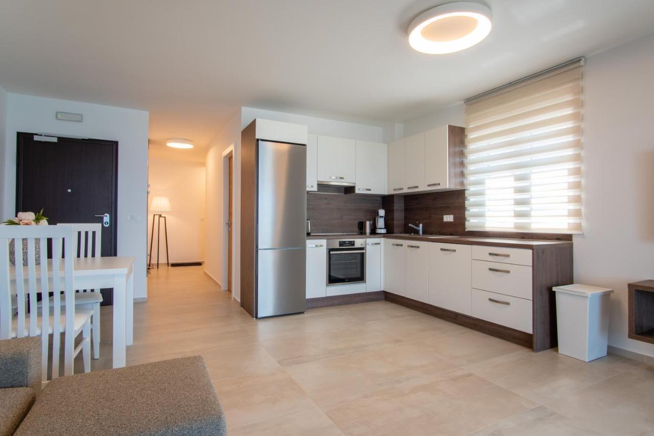 Apartments Mandre I Exterior photo